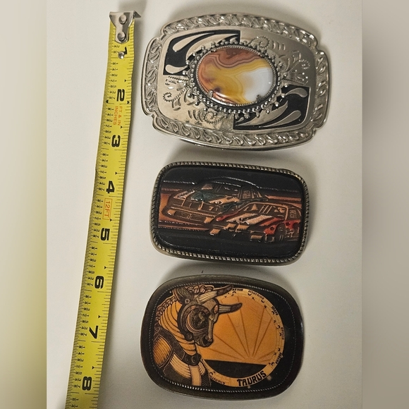 Lot of 3 Vintage Belt Buckles Taurus, Agate and Racing Car Belt Buckles - Picture 7 of 8